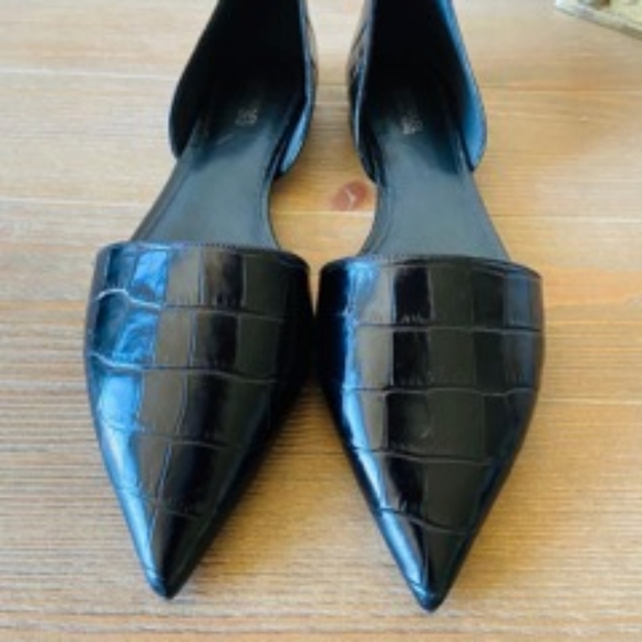 MICHAEL Michael Kors
Mila d'Orsay Flat
This sophis - Picture 1 of 6